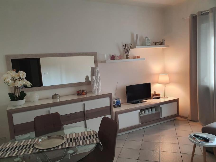 Orchidea Home ตรีเอสเต ภายนอก รูปภาพ